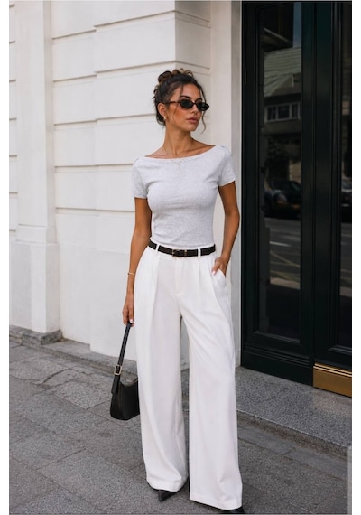Trendol Fashion Life Kayık Yaka Omuzları Binmeli Bluz Pudra Pudra