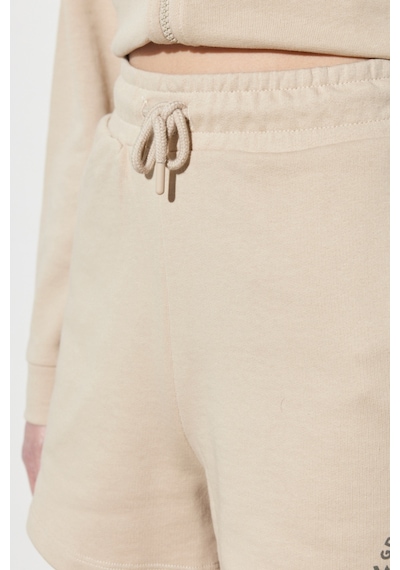 Wrangler Regular Fit Normal Kesim Lastikli Bel Bej Sweat Şort W231281614 Bej Wrangler Regular Fit Normal Kesim Lastikli Bel Bej Sweat Şort W231281614 Bej