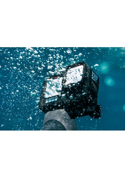 Gopro Hero13 Siyah Aksesuar Paketi - İşleyici, 2 Enduro Pil, 2 Kavisli Yapışkan Montaj, 64 Gb Sandisk Microsd Kart Ve Taşıma Çantası İçerir