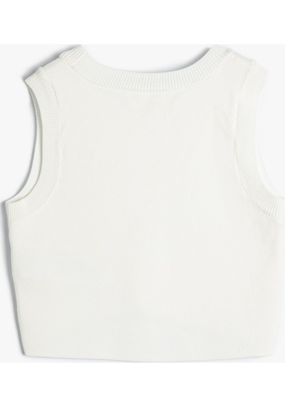 Koton Kolsuz Crop Kazak Halter Yaka Dar Kalıp Asimetrik Kesim Beyaz 4skg90001at 4SKG90001AT000 Beyaz Koton Kolsuz Crop Kazak Halter Yaka Dar Kalıp Asimetrik Kesim Beyaz 4skg90001at 4SKG90001AT000 Beyaz