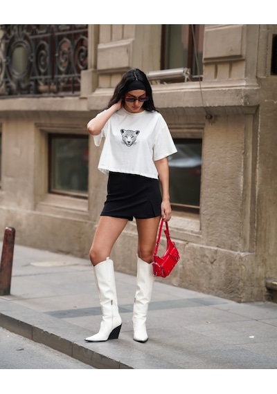 Kadın Bisiklet Yaka Kısa Kollu Oversize Crop Tshirt Ekru