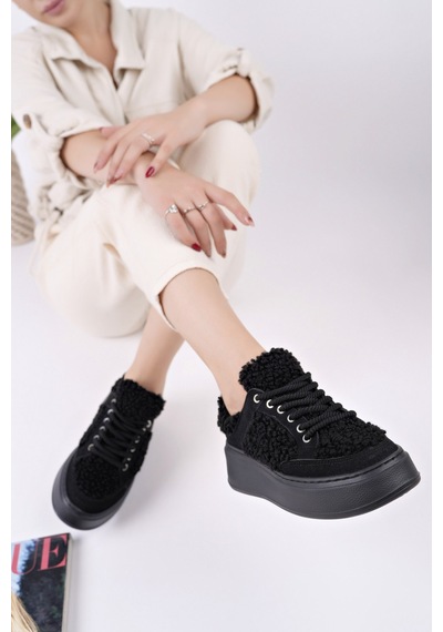 Muggo Fleecy Kalın Taban Bağcıklı Peluş Detaylı Kadın Kışlık Sneaker Spor Ayakkabı Siyah Muggo Fleecy Kalın Taban Bağcıklı Peluş Detaylı Kadın Kışlık Sneaker Spor Ayakkabı Siyah