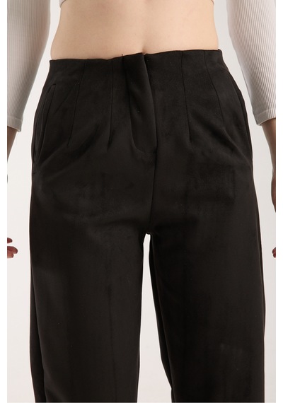 Gugus Kadın Beli Pensli Süet Pantolon Havuç/şalvar Model Siyah