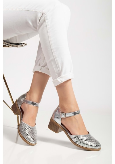 Analin Shoes Kadın Hakiki Deri Burnu Kapalı Delikli Sandalet Gümüş
