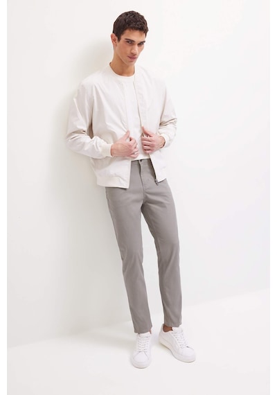 DeFacto Slim Fit Bomber Mont Ceket Dar Kesim Kolej Yaka Fermuarlı Çift Cepli Mevsimlik Hafif D7319AX25SPER140