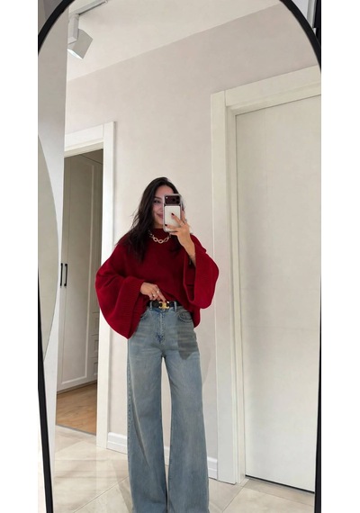 Marka Model Yarasa Kol Crop Kazak Kırmızı