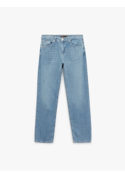 Koton Pamuklu Normal Bel Cep Detaylı Vintage Straight Fit Jean Pantolon Orta İndigo 6wam40091nd İndigo Koton Pamuklu Normal Bel Cep Detaylı Vintage Straight Fit Jean Pantolon Orta İndigo 6wam40091nd İndigo