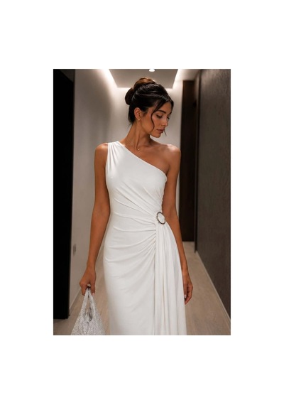 Lior Design Kadın Sade Tek Omuz Kemerli Maxi Abiye Elbise Beyaz