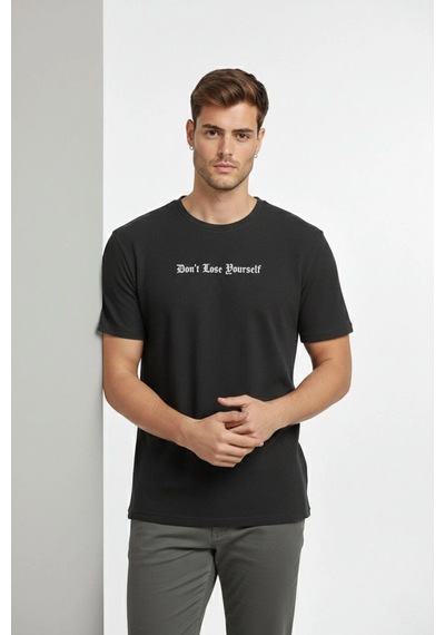 Barlashive Erkek Wafıl Kumaş Tişört Regular Kalıp Bisiklet Yaka Baskılı T-shirt - Siyah Çok Renkli