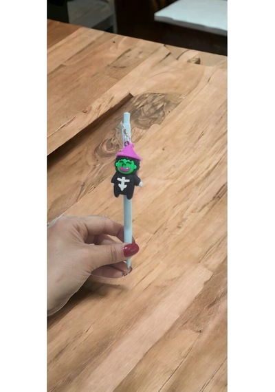 Anime Karakterler Uçlu Kalem 0.7 Model 4