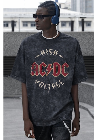 High Ac Dc Voltage Rock Metal Müzik Grubu Baskılı Unisex Oversize Siyah