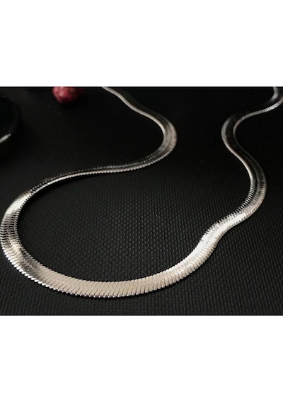 İtalyan Zincir Kolye Yassı Balıksırtı Model Kararmaz Çelik Kolye Gümüş 42+5 Cm Silver İtalyan Zincir Kolye Yassı Balıksırtı Model Kararmaz Çelik Kolye Gümüş 42+5 Cm Silver