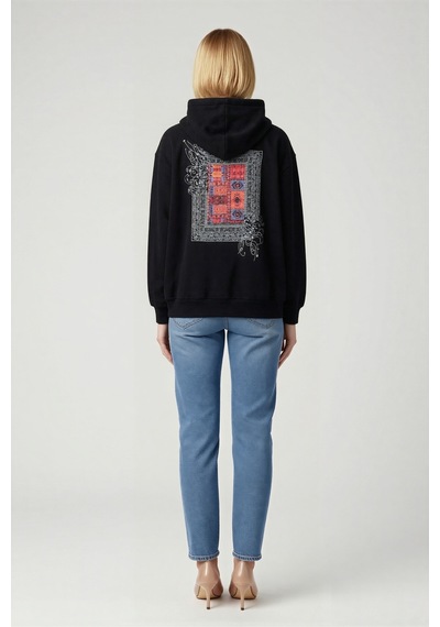 Ersefa Kadın Uzun Kollu Kapşonlu Ön Ve Arka Baskılı Sweatshirt Halı Dese siyah
