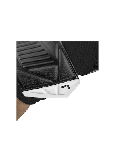 Reusch 5470615 Attrakt Resist Kaleci Eldiveni Siyah