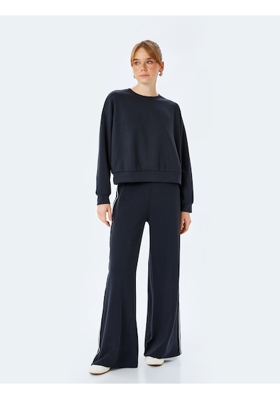 Koton Modal Kumaş Bisiklet Yaka Uzun Kollu Basic Sweatshirt Siyah 5sak10112ek Siyah