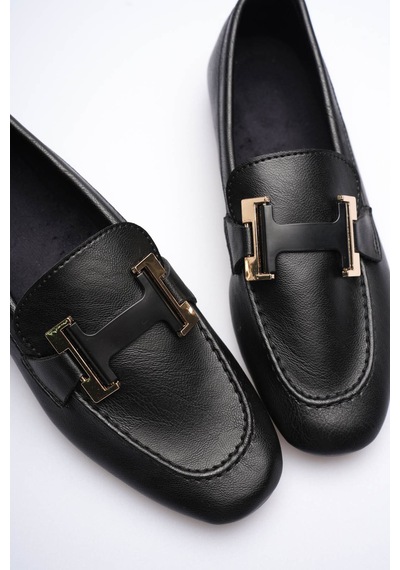 Kadın Siyah Toka Detaylı Loafer Ayakkabı - Hesnur Siyah