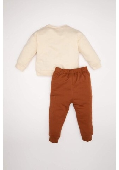 DeFacto Erkek Bebek 2'li Takım Baskılı İnce Sweatshirt Eşofman Altı D6257A5NSBN125 Kahve DeFacto Erkek Bebek 2'li Takım Baskılı İnce Sweatshirt Eşofman Altı D6257A5NSBN125 Kahve
