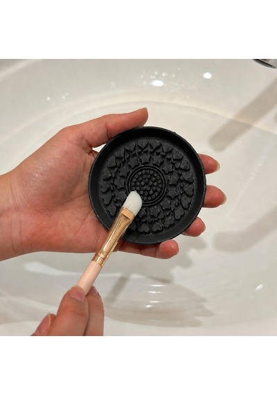 3d Baskı Makyaj Fırçası Temizleme Pedi - Desenli Aparat-siyah