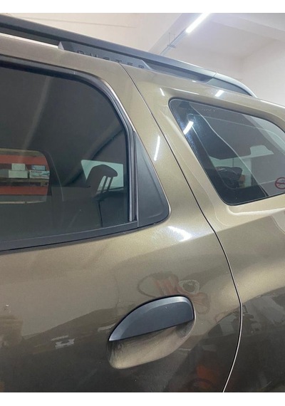 intakrom Dacia Duster Krom Cam Kelebek Üçgeni 2018 ve Üzeri