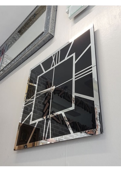 Ayna Denizi Silver Quare Black Model Gümüş Siyah Renk 60 CM x 60 CM Dekoratif Aynalı Duvar Saati Gümüş - Siyah