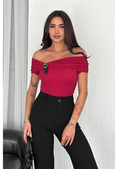 Noa & Noa Kadın Tokalı Düşük Omuz Bluz Urban Accent bordo Noa & Noa Kadın Tokalı Düşük Omuz Bluz Urban Accent bordo