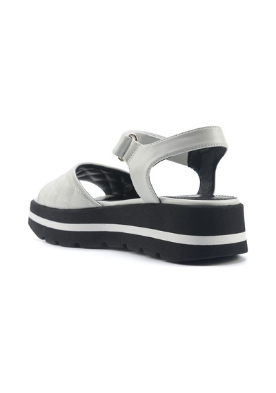 Nine West Orkessa 5fx Beyaz Kadın Düz Sandalet 000000000101944958 Beyaz