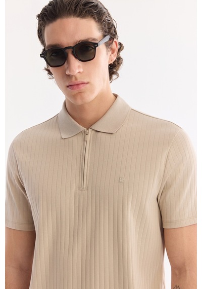 Avva Erkek Bej Kıvrılmaz Polo Yaka Fermuarlı %100 Pamuk Regular Fit T-shirt A61y1038