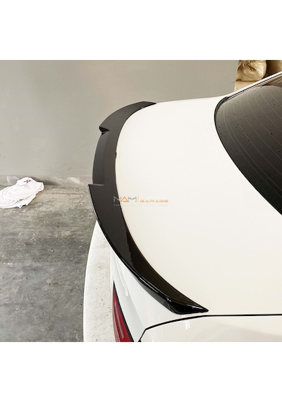 Bmw E90 Spoyler M4 Bagaj Üzeri Yarasa Spoiler Boyasız 2004-2011