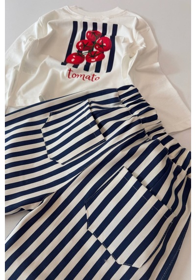 Erkek Çocuk Domates Baskılı Sweatshirt Ve Çizgili Gabardin Pantolon Çok Renkli