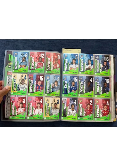 Panini Futbolcu Kartları Koleksiyon Oyun Kartı Albümü 270 Kartlık