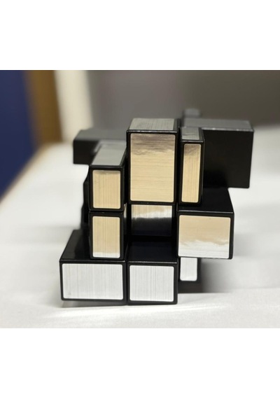 3x3x3 Mirror Sihirli Zeka Küpü Geometrik Asimetrik Gümüş Gri