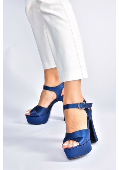 Fox Shoes Lacivert Saten Kumaş Platform Topuklu Kadın Ayakkabı M348202404 Lacivert