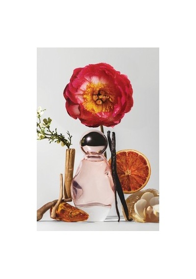 Kadın Parfüm 50ml Koşulsuz Cazibe Sunan Amber