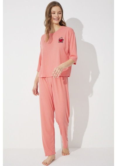 Siyah İnci Soft Touch Ince Örme Nakışlı Pijama Takım Somon