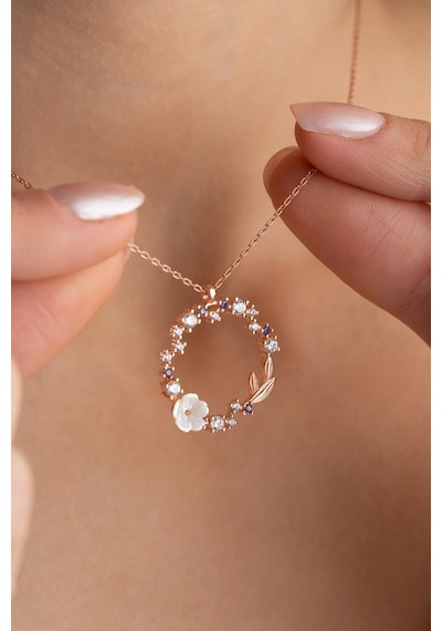 925 Ayar Gümüş Işıklı Kutuda Manolya Çiçeği Işıltılı Daire Model Kolye Rose Gold