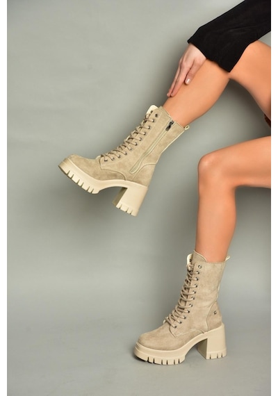 Fox Shoes T973559002 Bej Süet Kalın Topuklu Kadın Postal Bot Bej