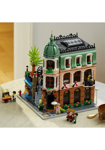 LEGO® Icons 10297 Boutique Hotel 3066 Parça