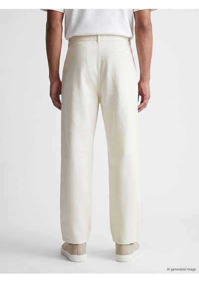 Lc Waikiki Lc Waıkıkı Ekru Regular Fit Kemerli Erkek Pantolon Lc Waikiki Lc Waıkıkı Ekru Regular Fit Kemerli Erkek Pantolon