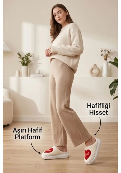 Hafif Ve Yumuşak Peluş Kaymaz Taban Anne Çocuk Misafir Kalp Love Yazılı Ev Terliği 5808 Kırmızı Hafif Ve Yumuşak Peluş Kaymaz Taban Anne Çocuk Misafir Kalp Love Yazılı Ev Terliği 5808 Kırmızı