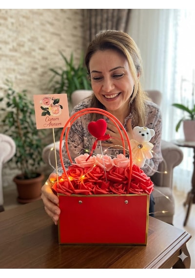Işıklı Gül Aranjmanı Canım Annem Yazılı Çanta Tasarım Ayıcıklı Anneye Hediye Led Işıklı Romantik Çiçek Aranjmanı Gül Kırmızı - pembe