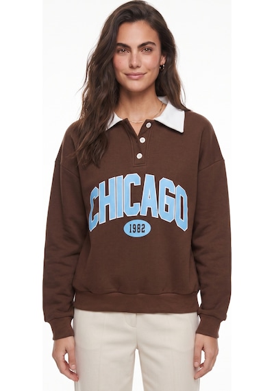 Onloox Kadın Acı Kahve Acı Kahve Pamuklu Polo Yaka Üç İplik Şardonlu Chicago Baskılı Sweatshirt Acı Kahverengi
