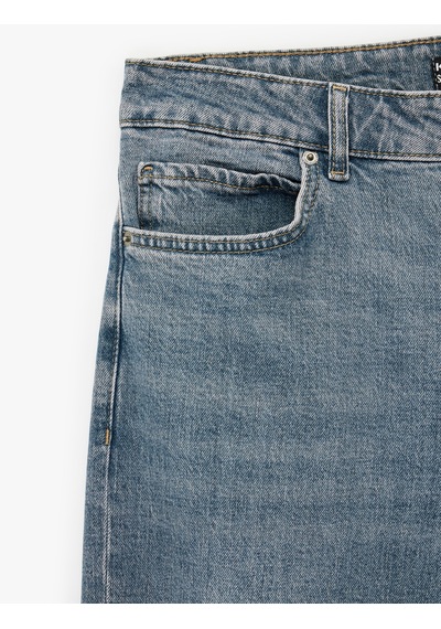Koton Normal Bel Pamuklu Cepli Straight Fit Jean Pantolon - Mark Jean İndigo Stone 6sam40020nd İndigo - Taş Koton Normal Bel Pamuklu Cepli Straight Fit Jean Pantolon - Mark Jean İndigo Stone 6sam40020nd İndigo - Taş