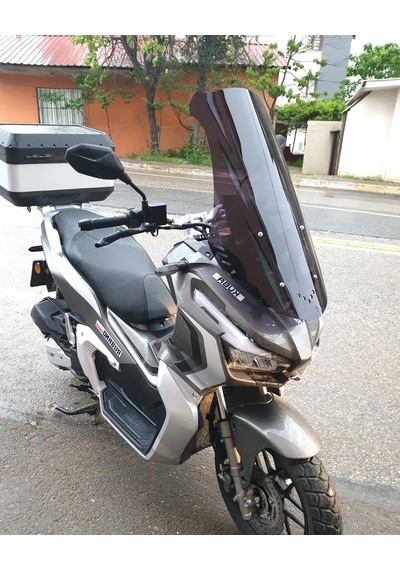 Motocam Küba Rubano 150 Ön Cam 2023-2026 Model 65cm Siyah Renkli 4mm Orta Boylu