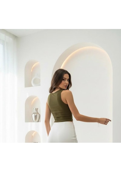 Biye Detaylı Crop Top Haki
