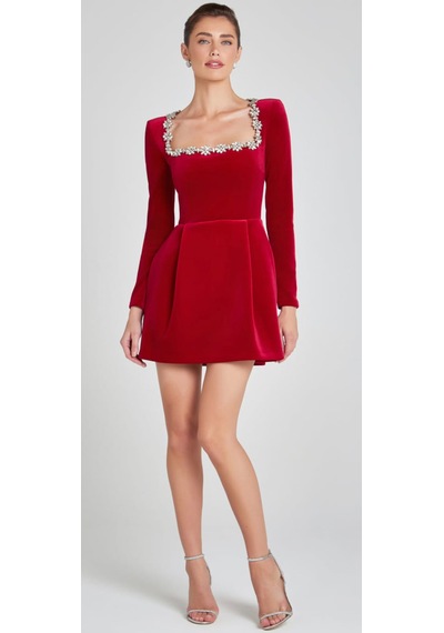 Hanife Glam Couture Hanife Glam Kare Yaka Taşlı Mini Kadife Elbise Kırmızı