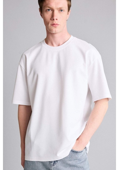 Defacto Kırışmaz Pamuklu Nefes Alabilen Oversize Beyaz Basic Tişört X3926az26auwt34 Beyaz-wt34