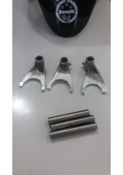 BENELLİ TNT 25 VİTES HİLALİ SET