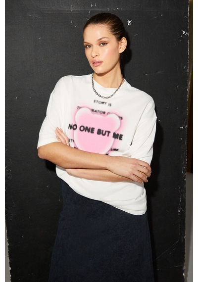 ETHIQUET BUG Kadın %100 Organik Pamuklu Baskı Detaylı Oversize Fit Bol Kesim Kısa Kollu Ekru T-Shirt
