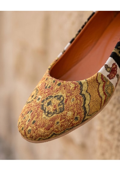 Futsishoes Vıttorıa Hakiki Deri Etnik Desenli Kadın Sarı Kilim Desenli Babet