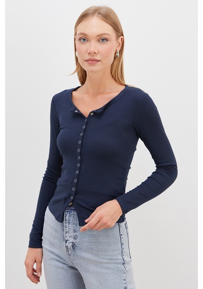 Fullamoda Önü Çıtçıtlı Ribanalı Slim Fit Bluz Lacivert